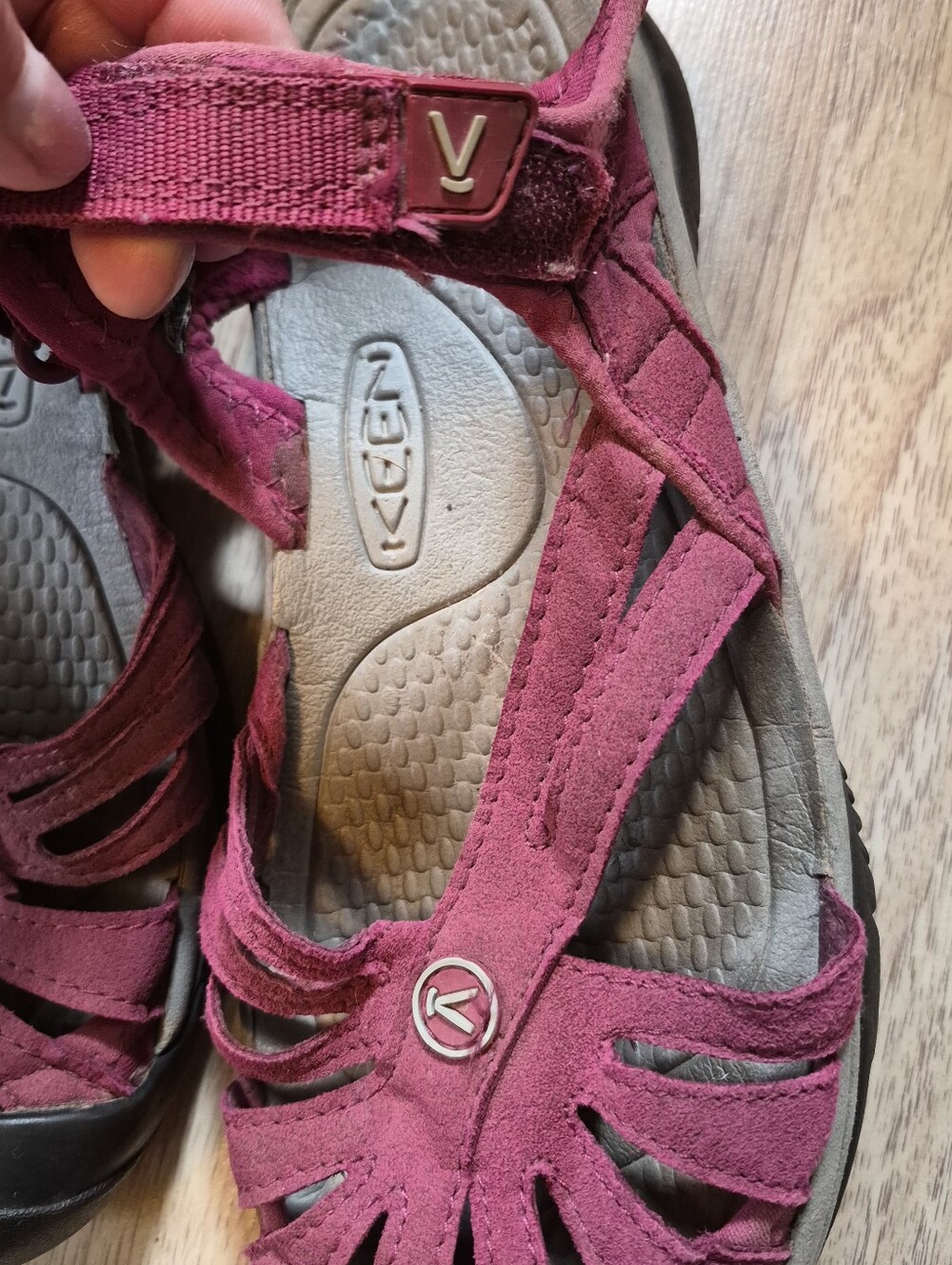 Keen Women's Maroon Strappy Sport Sandals - Picture 3 of 5